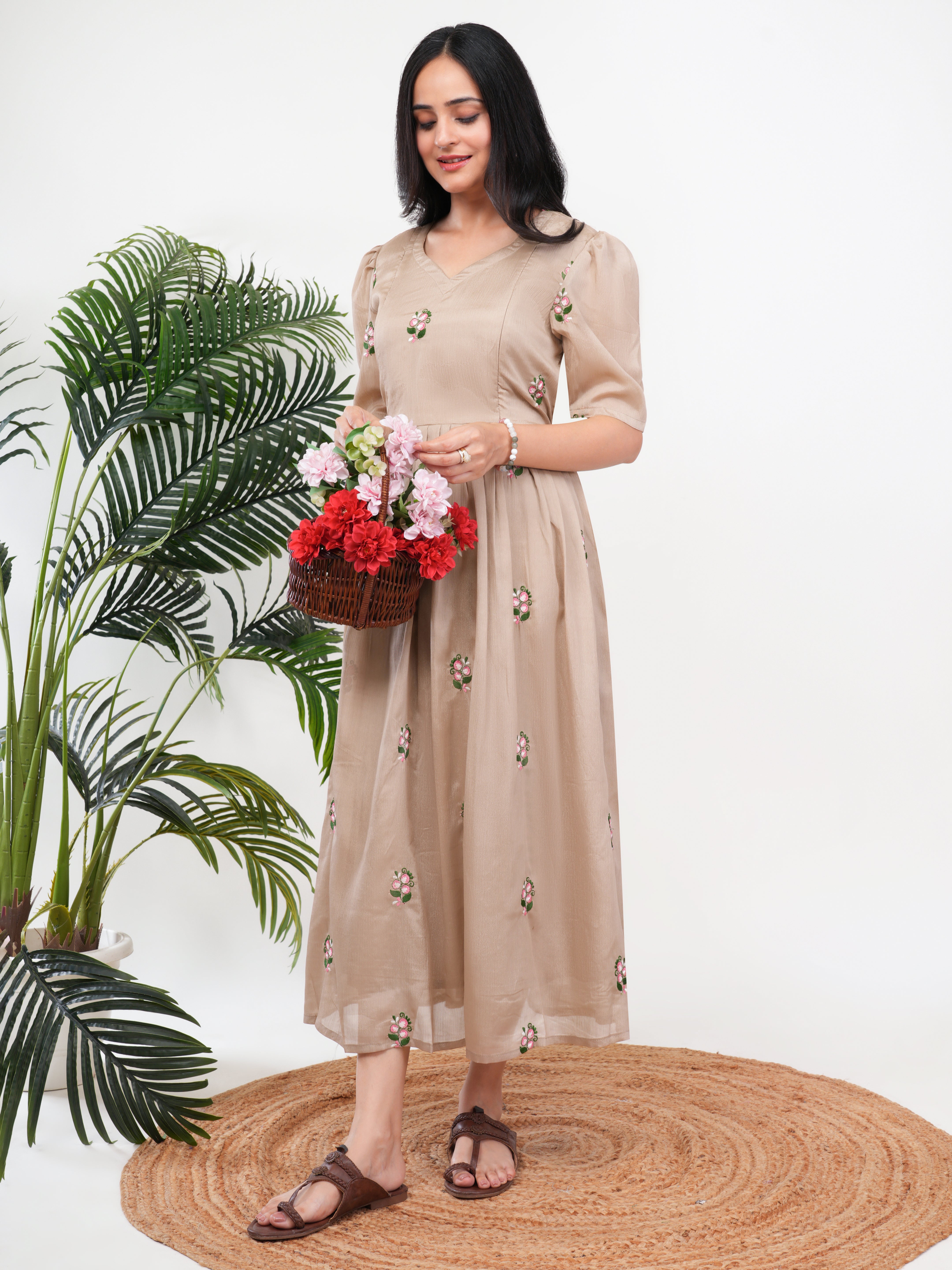 Cream Feeding Single Kurti